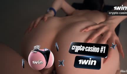 Hermosa con coño afeitado disfruta del sexo anal casero con su amigo